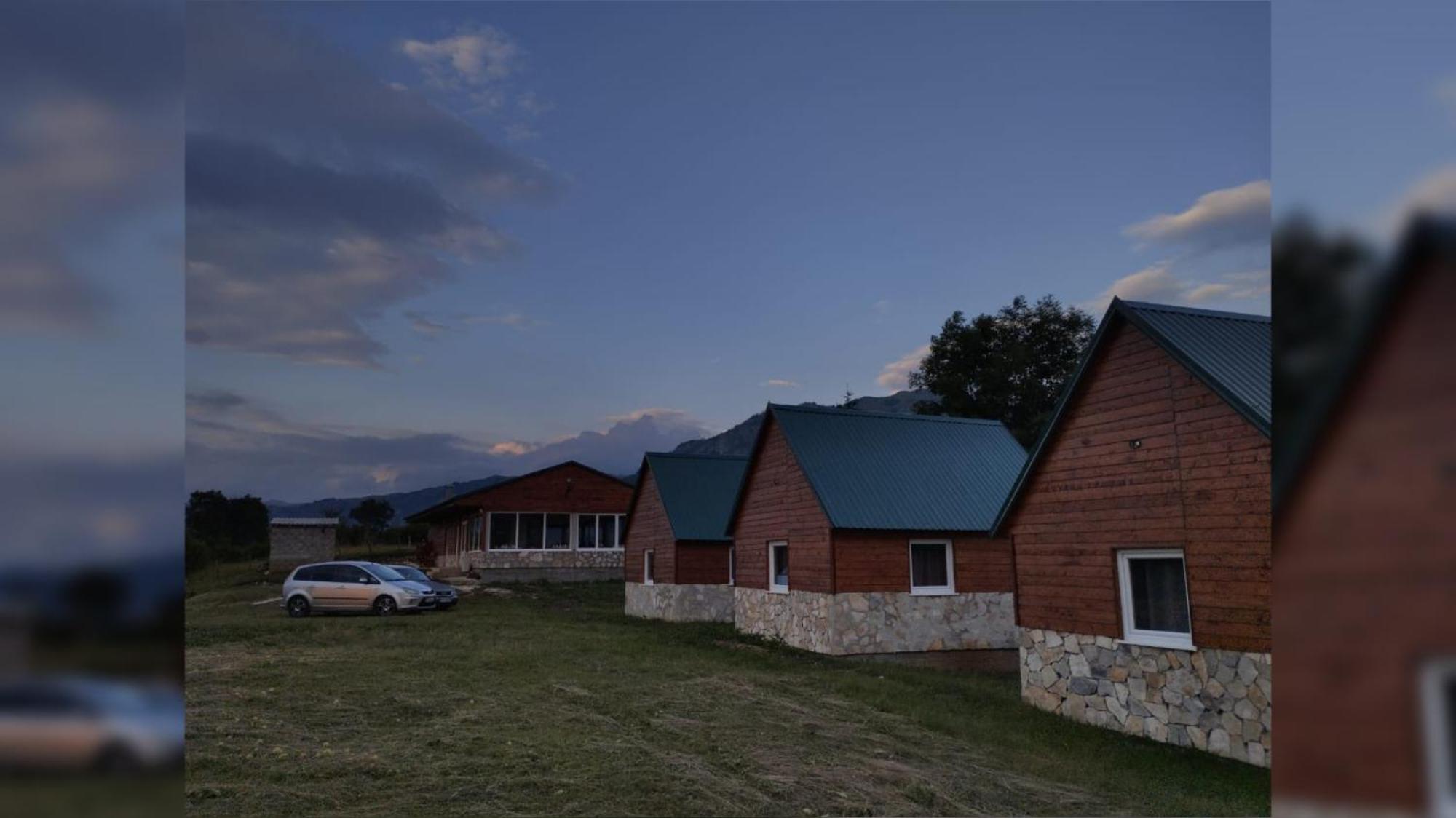 Rural Resort Tron Plužine Ngoại thất bức ảnh